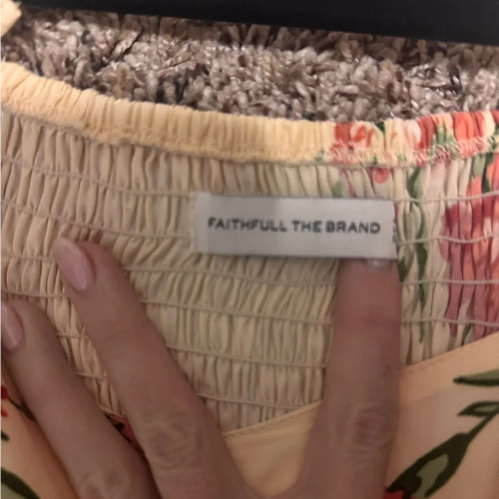 Faithfull the Brand Floral Puff Sleeve Dress in Butter Yellow & Pink - Picture 3 of 4